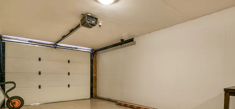 Top-Rated Garage Door Opener Installation in Jasmine Estates, FL