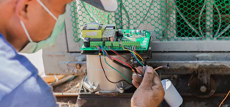 Electric Gate Motor Replacement in Jasmine Estates, FL